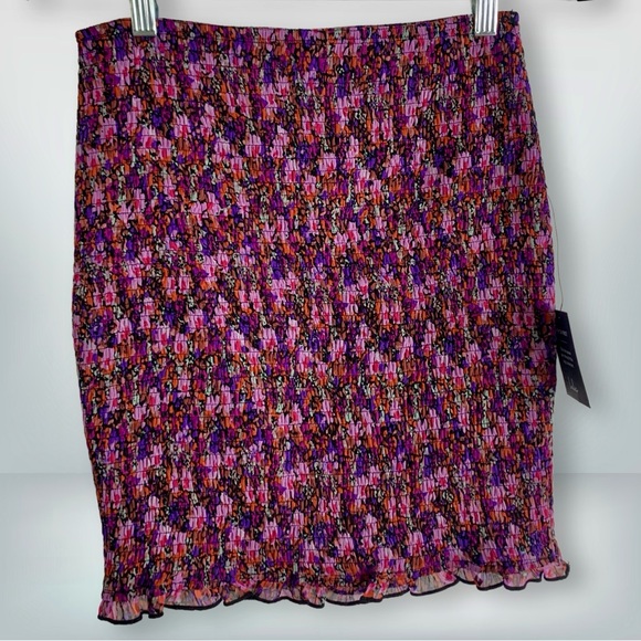 NWT Lulus Floral Multicolor Smocked Strapless Top, Size M - Picture 1 of 9